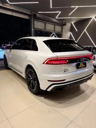 AUDI Q8 3.0 TFSI GASOLINA PERFORMANCE BLACK QUATTRO TIPTRONIC