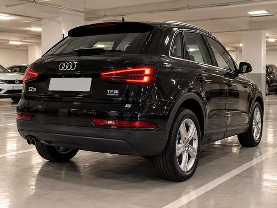 AUDI-Q3-2016