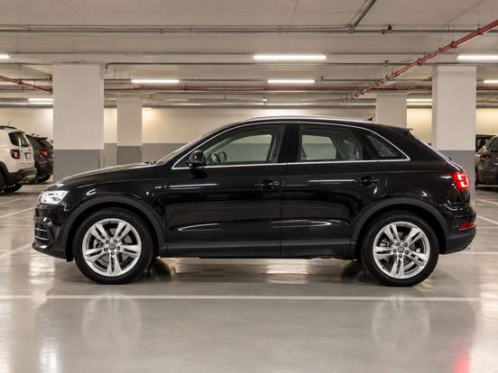 AUDI-Q3-2.0 TFSI AMBITION QUATTRO 4P GASOLINA S TRONIC AUDI-Q3-2016