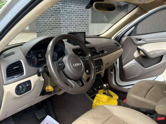 AUDI-Q3-2014