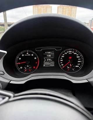 AUDI-Q3-2014