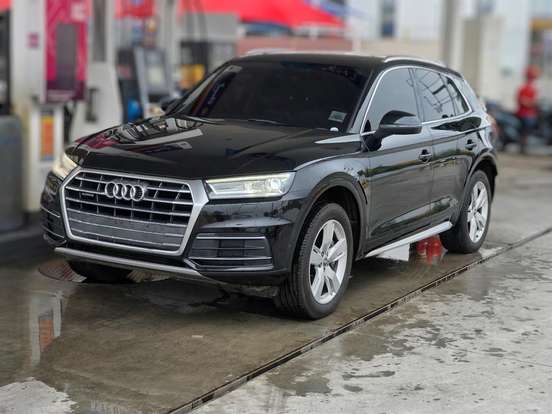 AUDI-Q5-2017