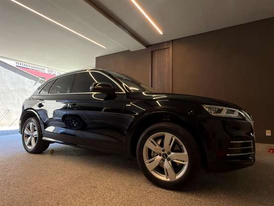 AUDI-Q5-2.0 TFSI GASOLINA PRESTIGE PLUS S TRONIC AUDI-Q5-2020
