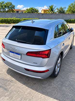 AUDI-Q5-2019