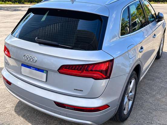 AUDI-Q5-2.0 TFSI GASOLINA PRESTIGE PLUS S TRONIC AUDI-Q5-2019