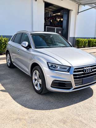 AUDI-Q5-2019