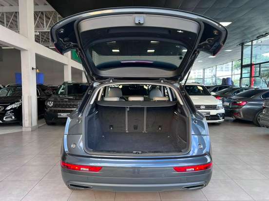 AUDI-Q5-2.0 TFSI GASOLINA PRESTIGE S TRONIC AUDI-Q5-2019