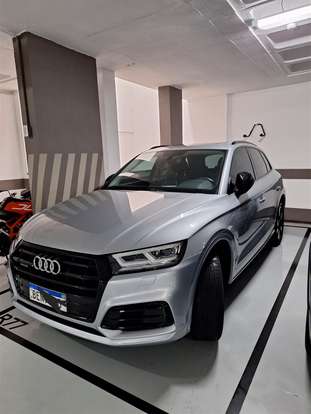AUDI-Q5-2019