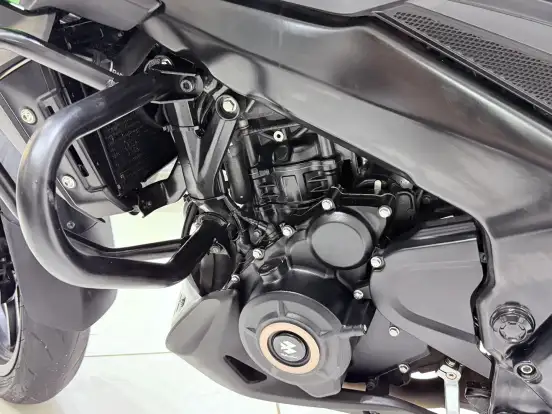 BAJAJ-DOMINAR 400 BAJAJ-DOMINAR 400-2025