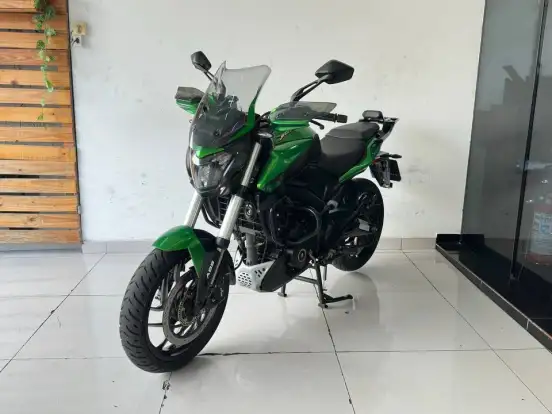 BAJAJ-DOMINAR 400 BAJAJ-DOMINAR 400-2024