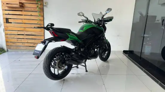 BAJAJ-DOMINAR 400-2024