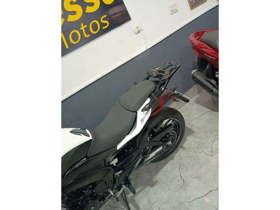 BAJAJ-DOMINAR 400-2025