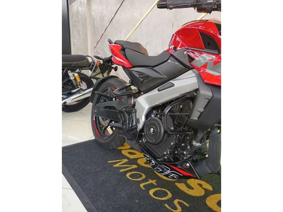 BAJAJ-DOMINAR NS400Z-2025