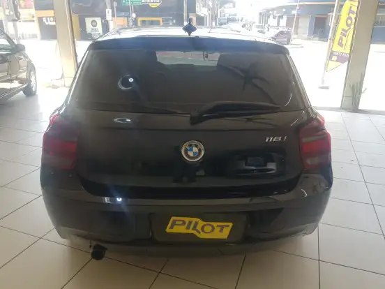 BMW-116i-2013