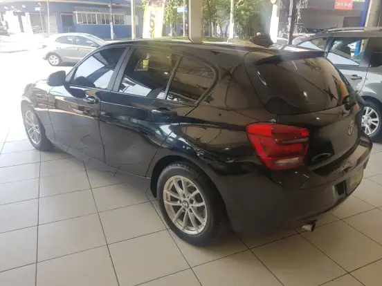 BMW-116i-1.6 16V TURBO GASOLINA 4P AUTOMÁTICO BMW-116i-2013