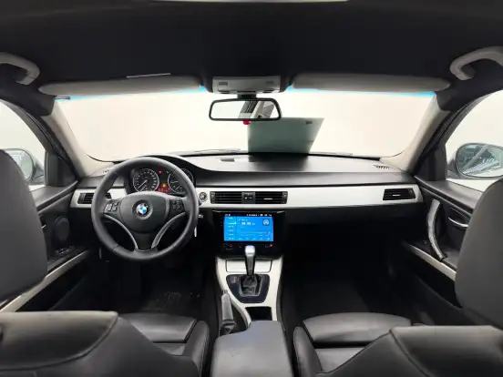 BMW-320i-2.0 16V GASOLINA 4P AUTOMÁTICO BMW-320i-2009