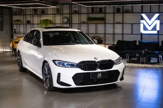 BMW-320i-2024