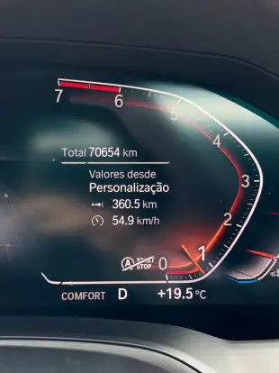 BMW-320i-2019