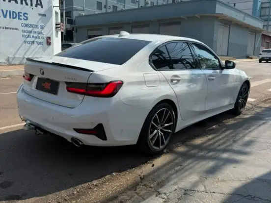 BMW-320i-2.0 16V TURBO GASOLINA SPORT AUTOMÁTICO BMW-320i-2019