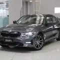 BMW 320i 2.0 16V TURBO GASOLINA SPORT AUTOMÁTICO BMW 320i 2.0 16V TURBO GASOLINA SPORT AUTOMÁTICO