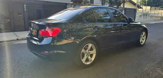 BMW-320i-2013
