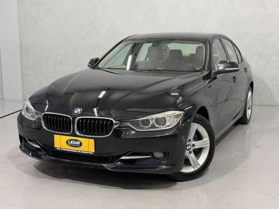 BMW-320i-2015