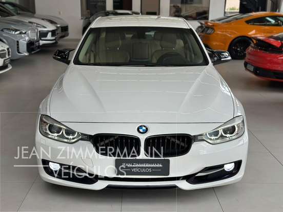 BMW-320i-2015