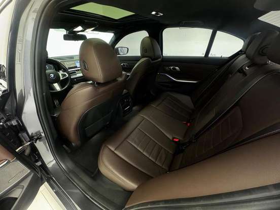 BMW-320i-2.0 16V TURBO FLEX M SPORT AUTOMÁTICO BMW-320i-2022