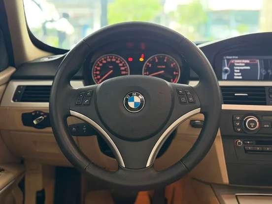 BMW-320i-2.0 TOP 16V GASOLINA 4P AUTOMÁTICO BMW-320i-2010