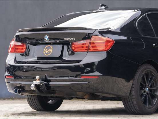 BMW-328i-2.0 GP 16V GASOLINA 4P AUTOMÁTICO BMW-328i-2013