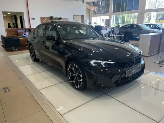 BMW-330e-2.0 16V TURBO HÍBRIDO M SPORT AUTOMÁTICO BMW-330e-2025