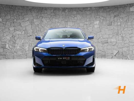 BMW-330e-2022