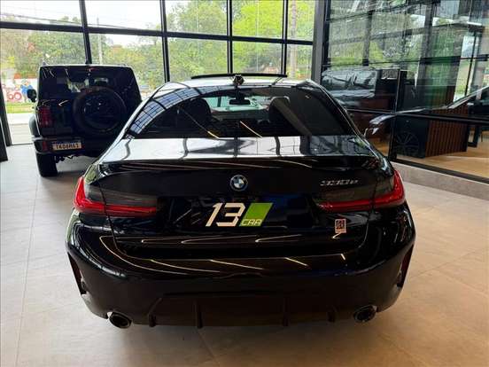 BMW-330e-2.0 16V TURBO HÍBRIDO M SPORT AUTOMÁTICO BMW-330e-2023