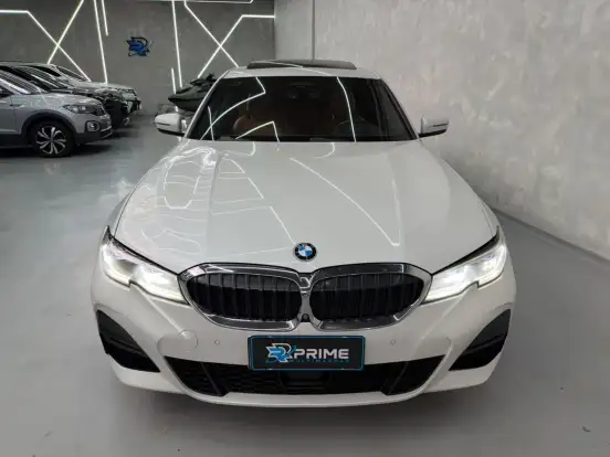 BMW-330i-2018