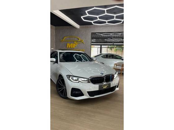 BMW 330i 2.0 16V TURBO GASOLINA M SPORT AUTOMÁTICO