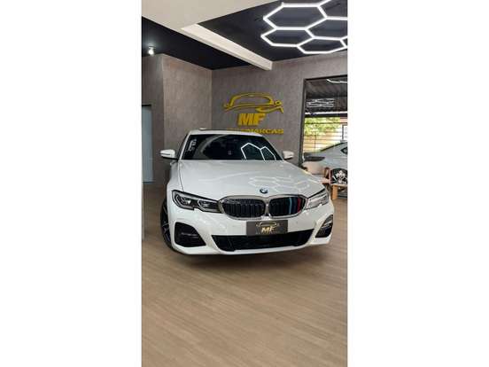 BMW-330i-2.0 16V TURBO GASOLINA M SPORT AUTOMÁTICO BMW-330i-2019