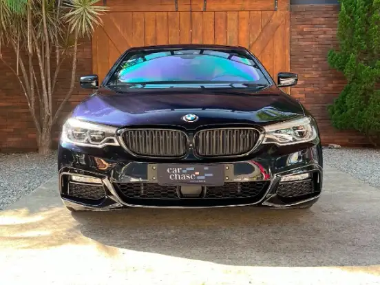 BMW-540i-3.0 24V TURBO GASOLINA M SPORT AUTOMÁTICO BMW-540i-2017