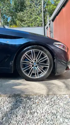 BMW-540i-2017