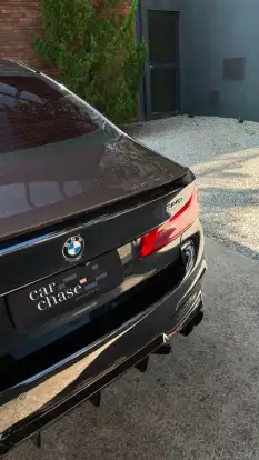 BMW-540i-2017