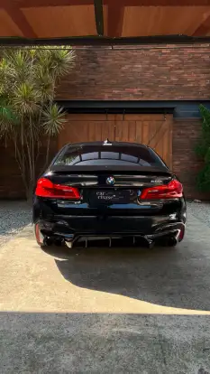 BMW-540i-2017