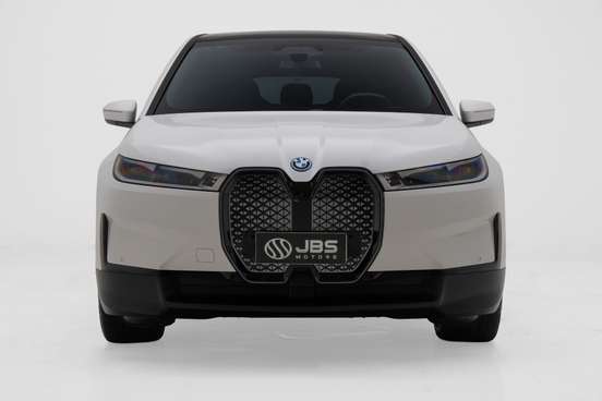 BMW-iX-2023