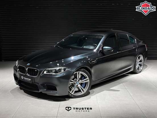 BMW-M5-4.4 V8 32V GASOLINA 4P AUTOMÁTICO BMW-M5-2014