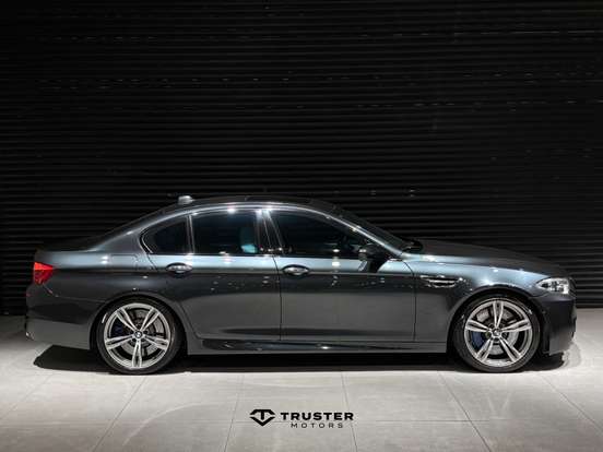 BMW-M5-2014