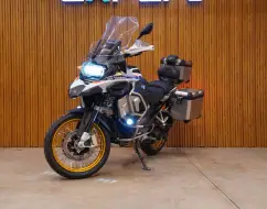 BMW R 1250 GS ADVENTURE PREMIUM BMW R 1250 GS ADVENTURE PREMIUM