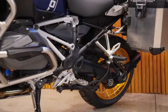 BMW-R 1250 GS ADVENTURE PREMIUM-2024