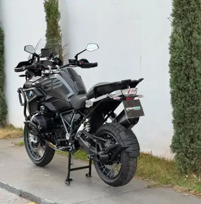 BMW-R 1250 GS PREMIUM TRIPLE BLACK-2021