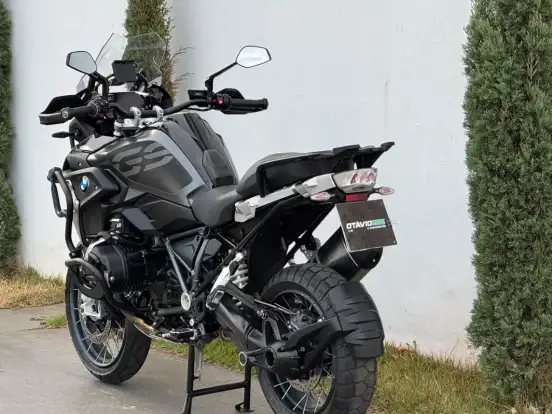 BMW-R 1250 GS PREMIUM TRIPLE BLACK BMW-R 1250 GS PREMIUM TRIPLE BLACK-2021