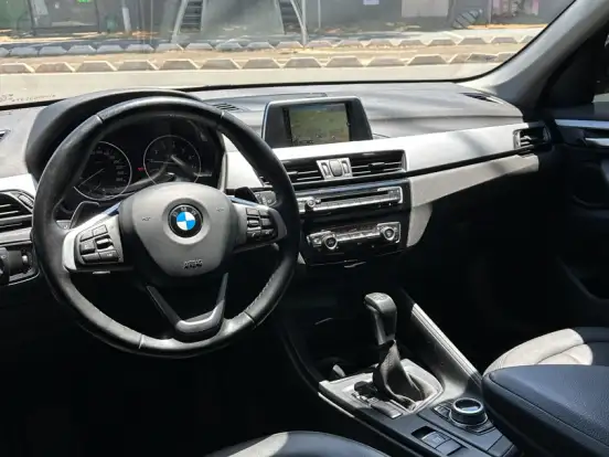 BMW-X1-2.0 16V TURBO ACTIVEFLEX SDRIVE20I 4P AUTOMÁTICO BMW-X1-2016