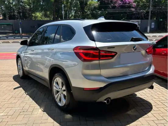 BMW-X1-2.0 16V TURBO ACTIVEFLEX SDRIVE20I 4P AUTOMÁTICO BMW-X1-2016