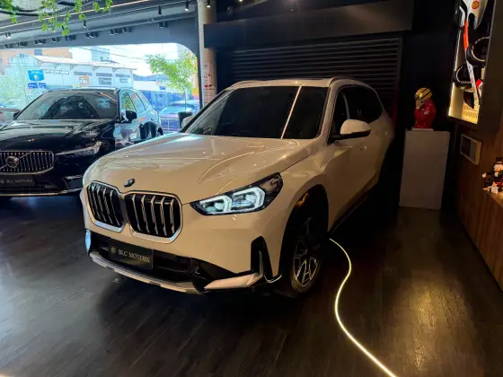 BMW X1 2.0 16V TURBO GASOLINA SDRIVE20I X-LINE STEPTRONIC